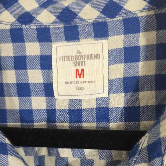 GAP Blue and White Gingham Button Down Shirt - Picture 2 of 5